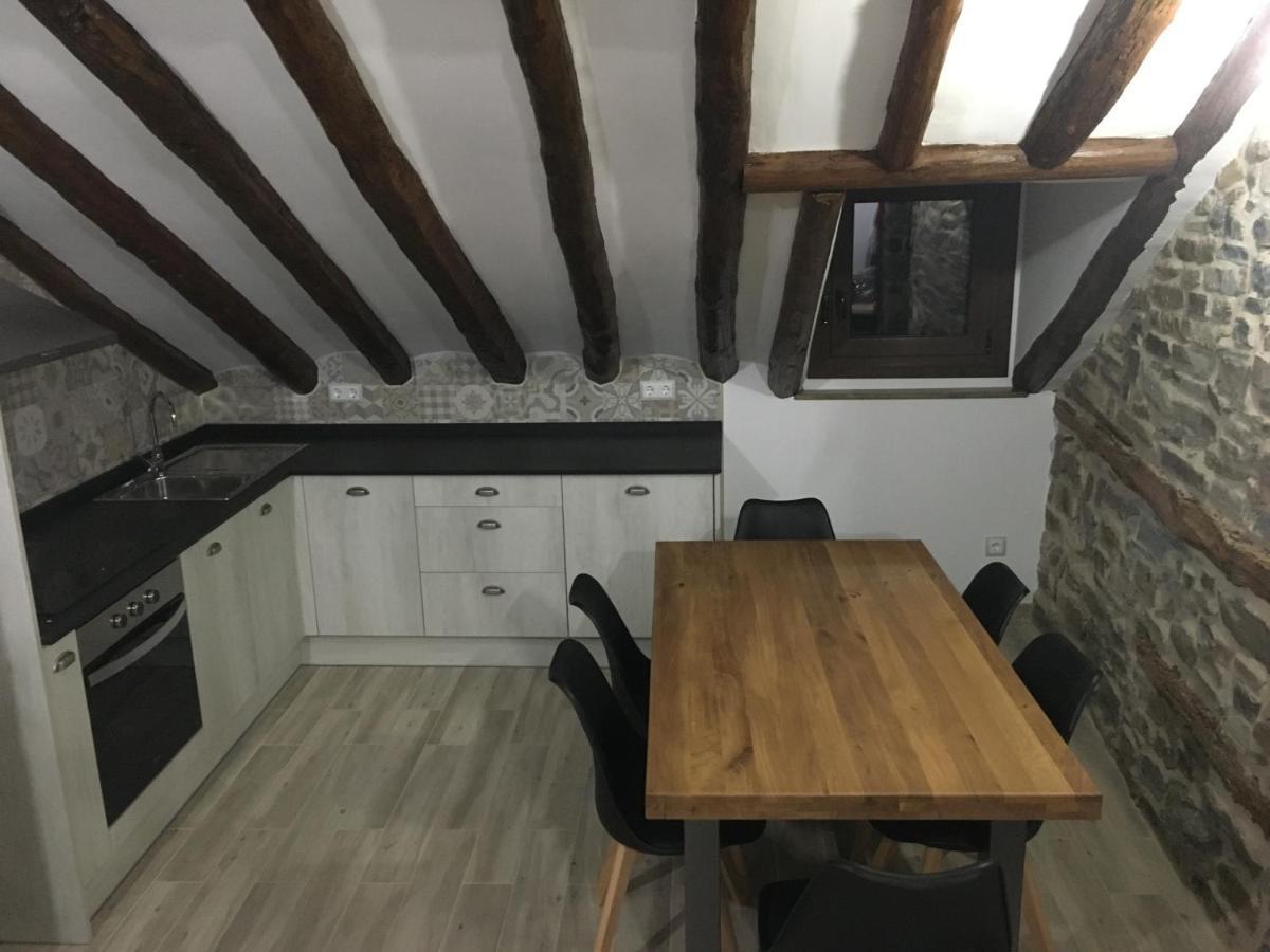 Apartamentos Bajo Peña El Pueyo de Araguás Exterior foto