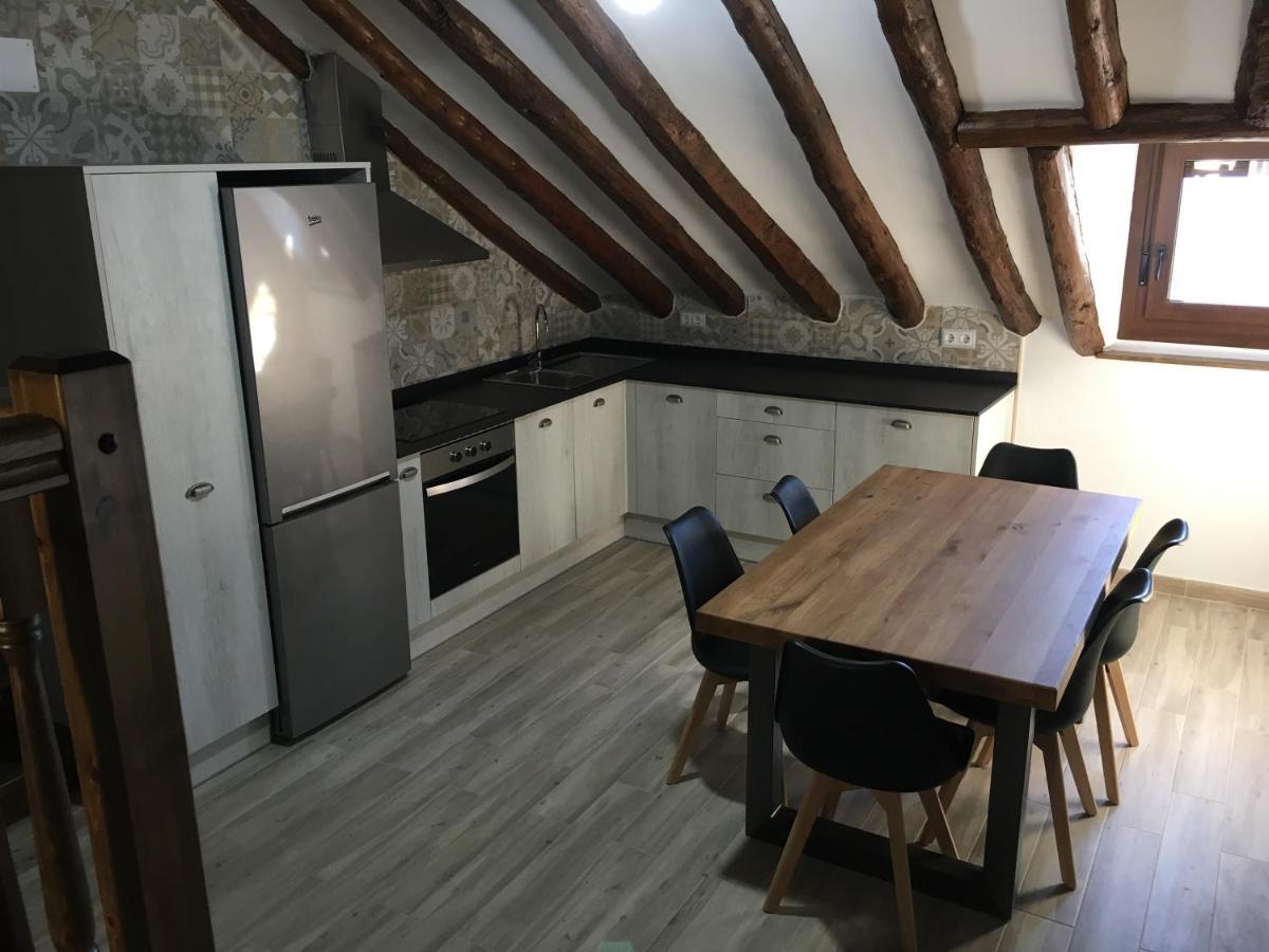 Apartamentos Bajo Peña El Pueyo de Araguás Exterior foto