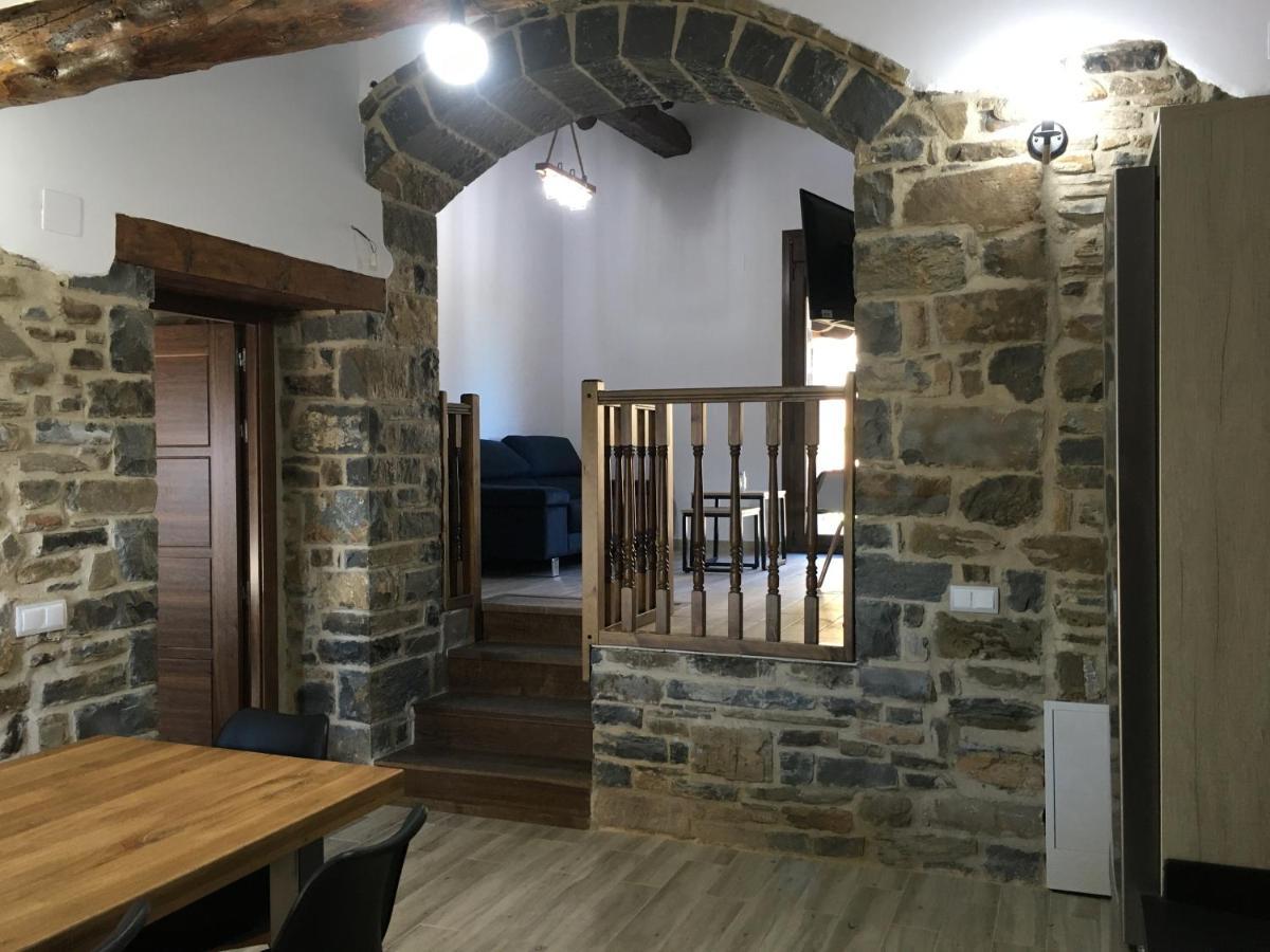 Apartamentos Bajo Peña El Pueyo de Araguás Exterior foto