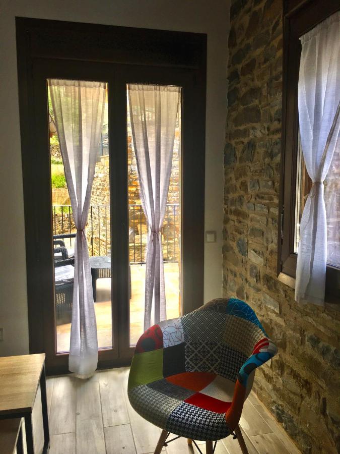 Apartamentos Bajo Peña El Pueyo de Araguás Exterior foto