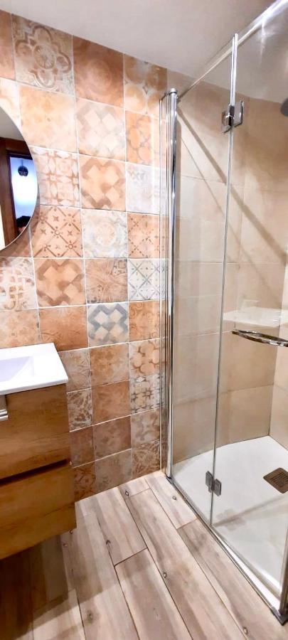 Apartamentos Bajo Peña El Pueyo de Araguás Exterior foto